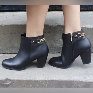 Elegant Black Ankle Boots with Gold Detailing